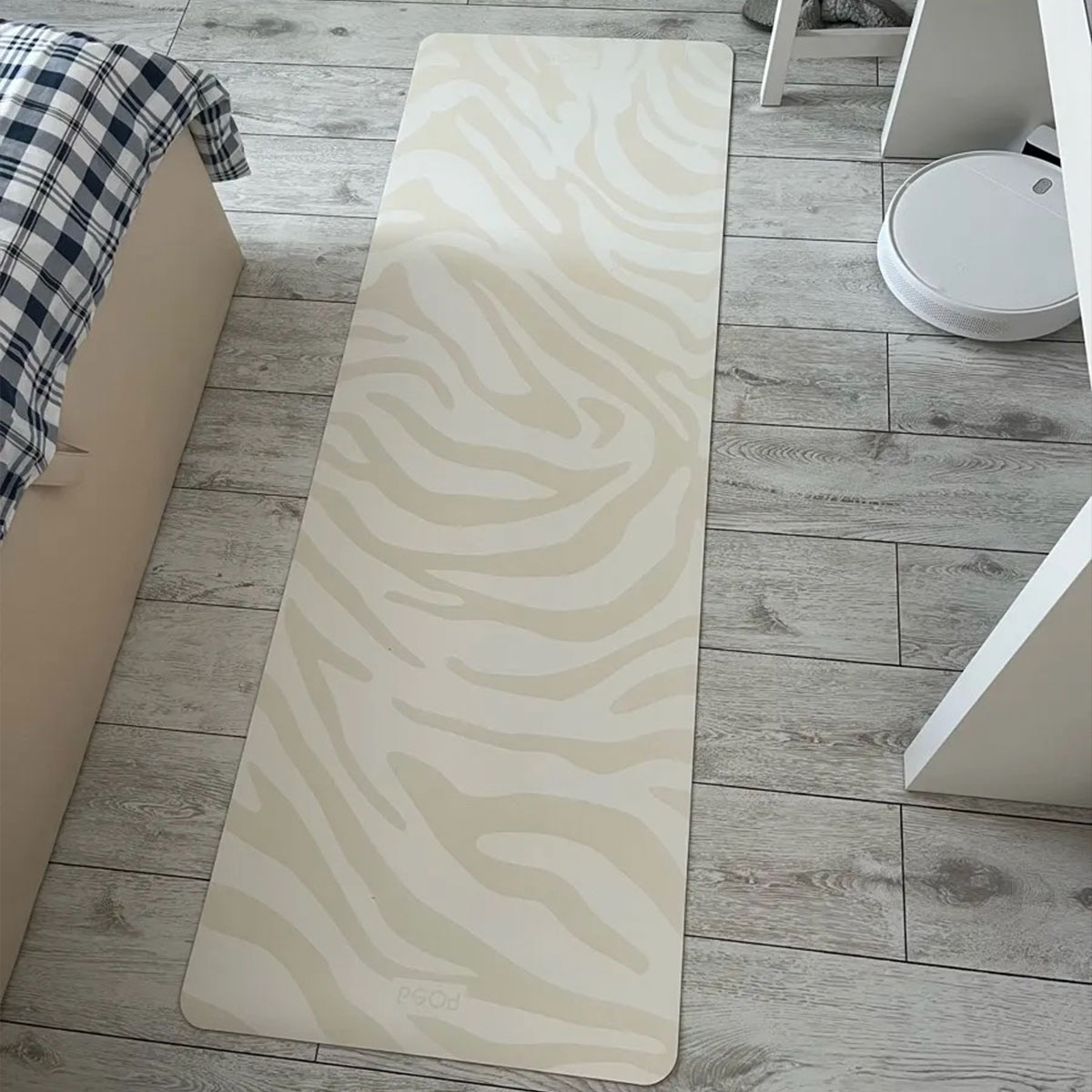 NonSlip Ultima White Tiger